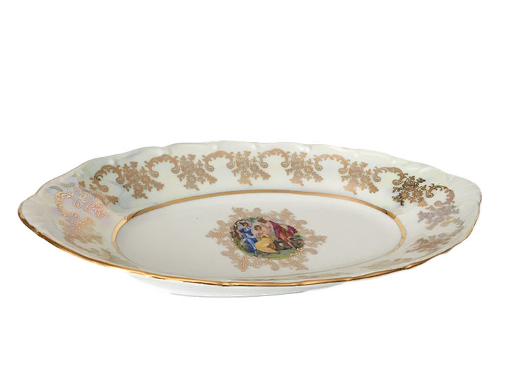 Madonna Classic Pickle Dish 26cm / 10.25"