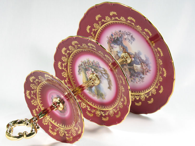 Madonna Cherry Romeo & Juliet Plate Holder